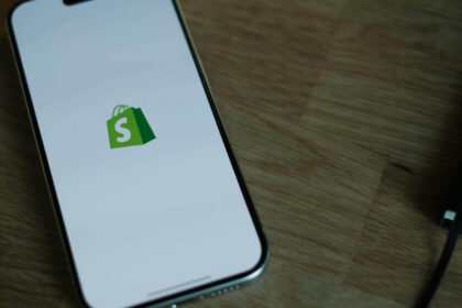 Shopify Shifts Mobile Apps Back to Native Development
